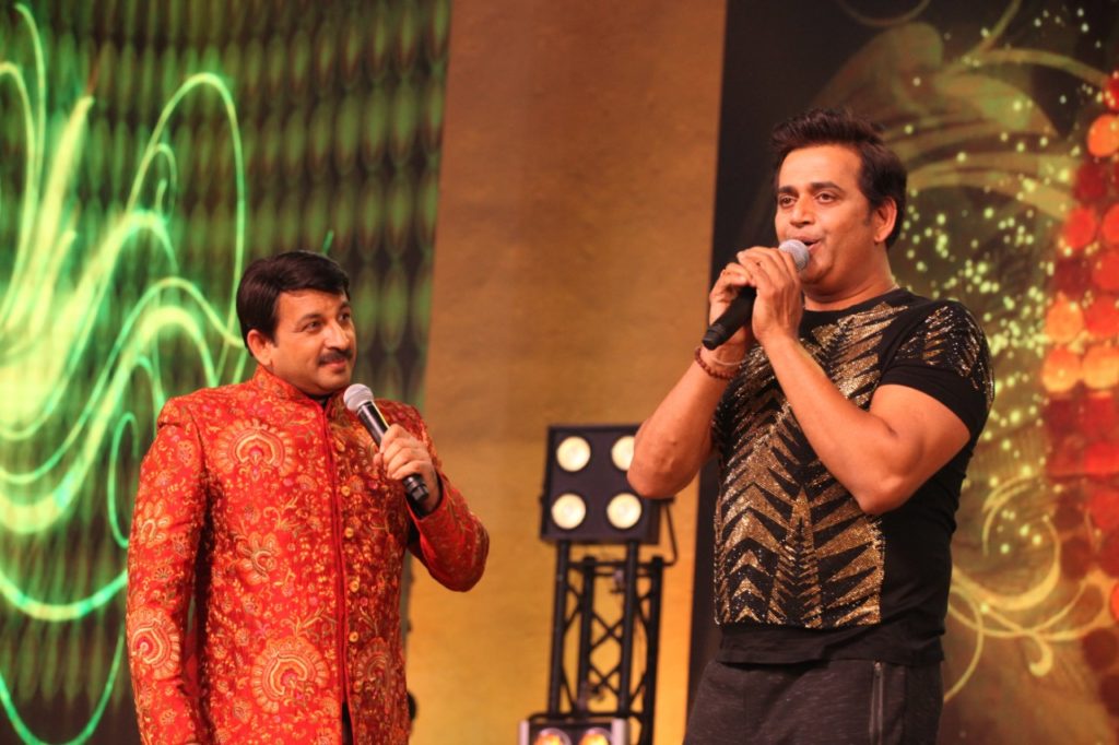 8de31df6-cf9b-4dc9-9d20-cac78ca478fa