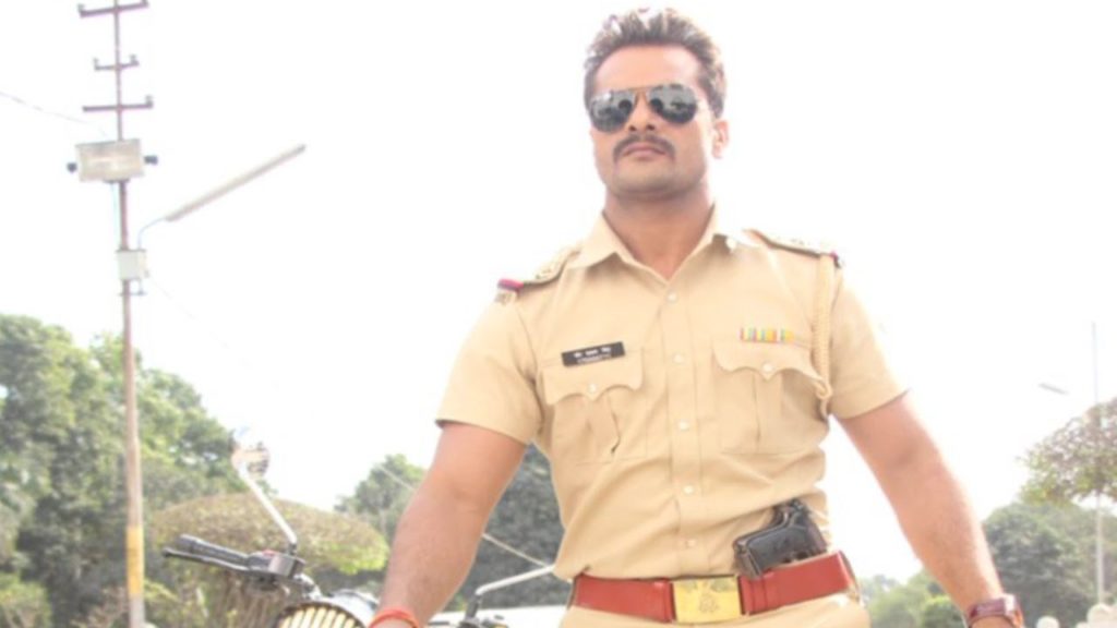 khesari in police dress