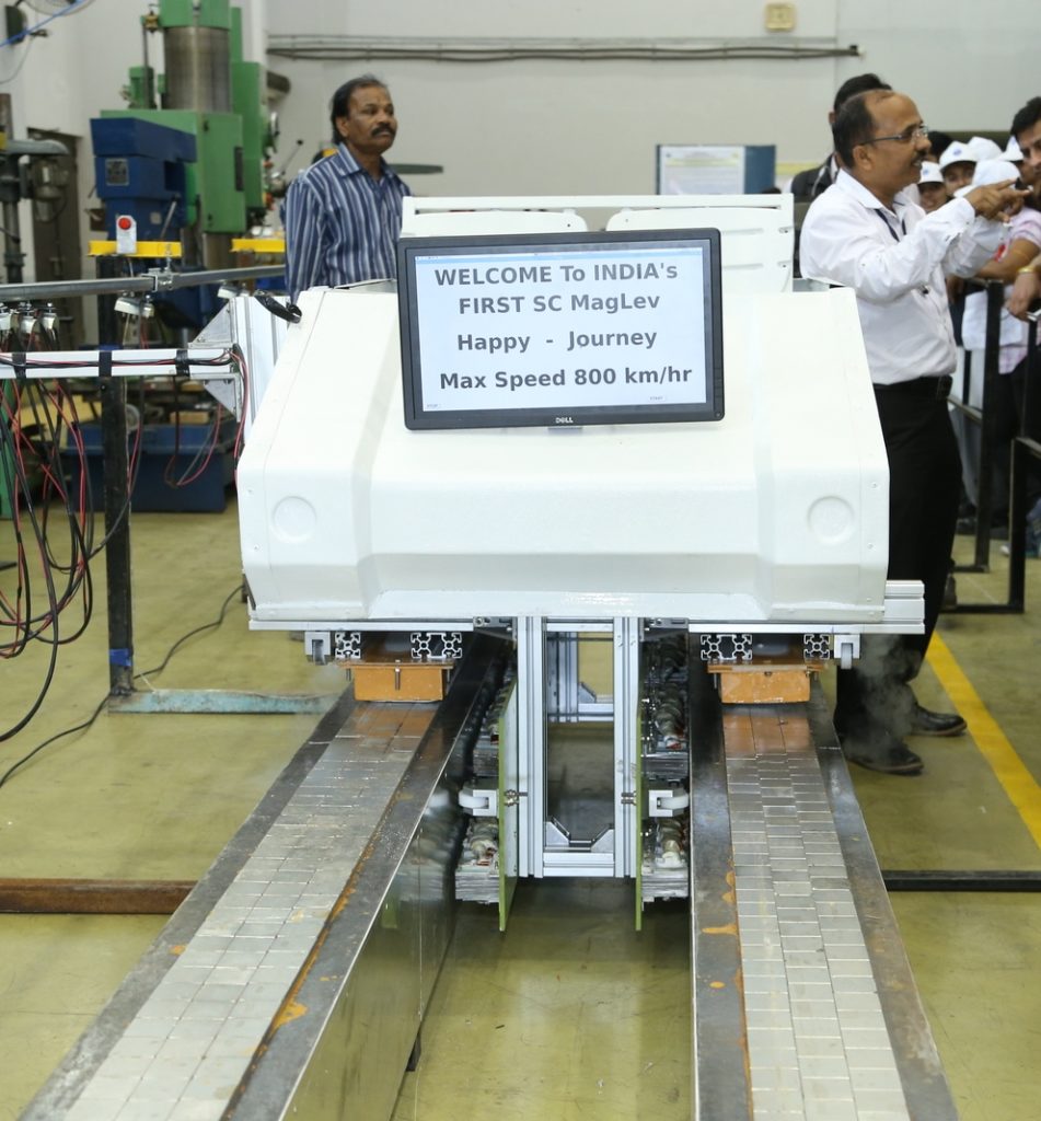 maglev-train-6