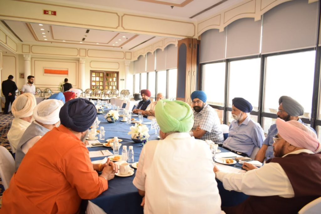 whatsapp-image-2019-05-10-at-16-28-06